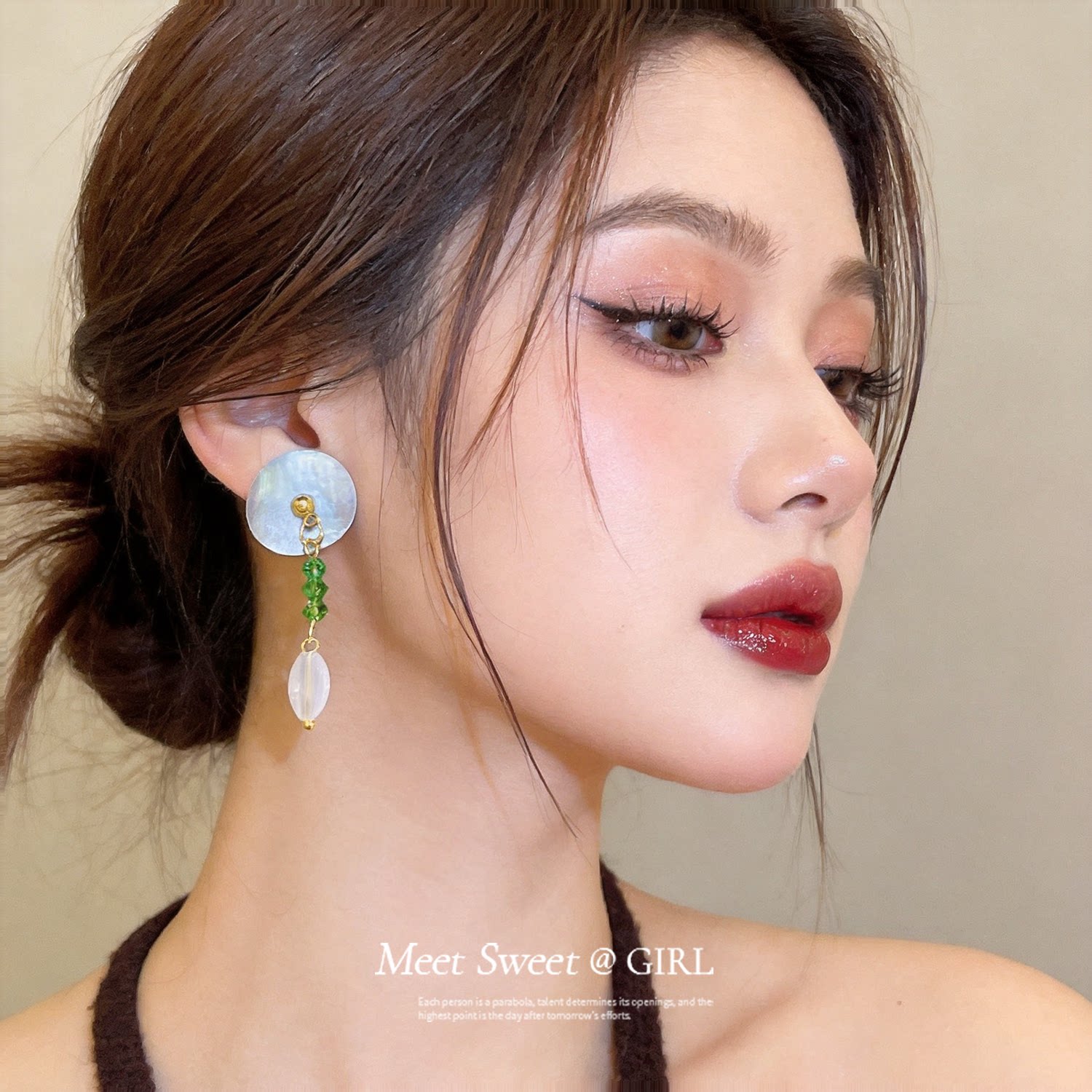 圆形贝壳玻璃亚克力流苏耳钉