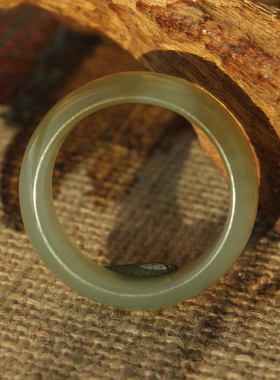 王实斋珠宝/新疆和田玉糖白玉19.2mm戒指手饰天然油润度好H288