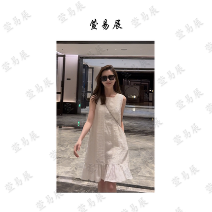 -“艺术生”100亚麻设计师风琴褶蕾丝刺绣连衣裙-QZ062701