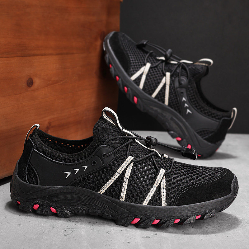 户外网面透气防滑运动鞋女2026新款徒步登山鞋轻便妈妈旅游爬山鞋