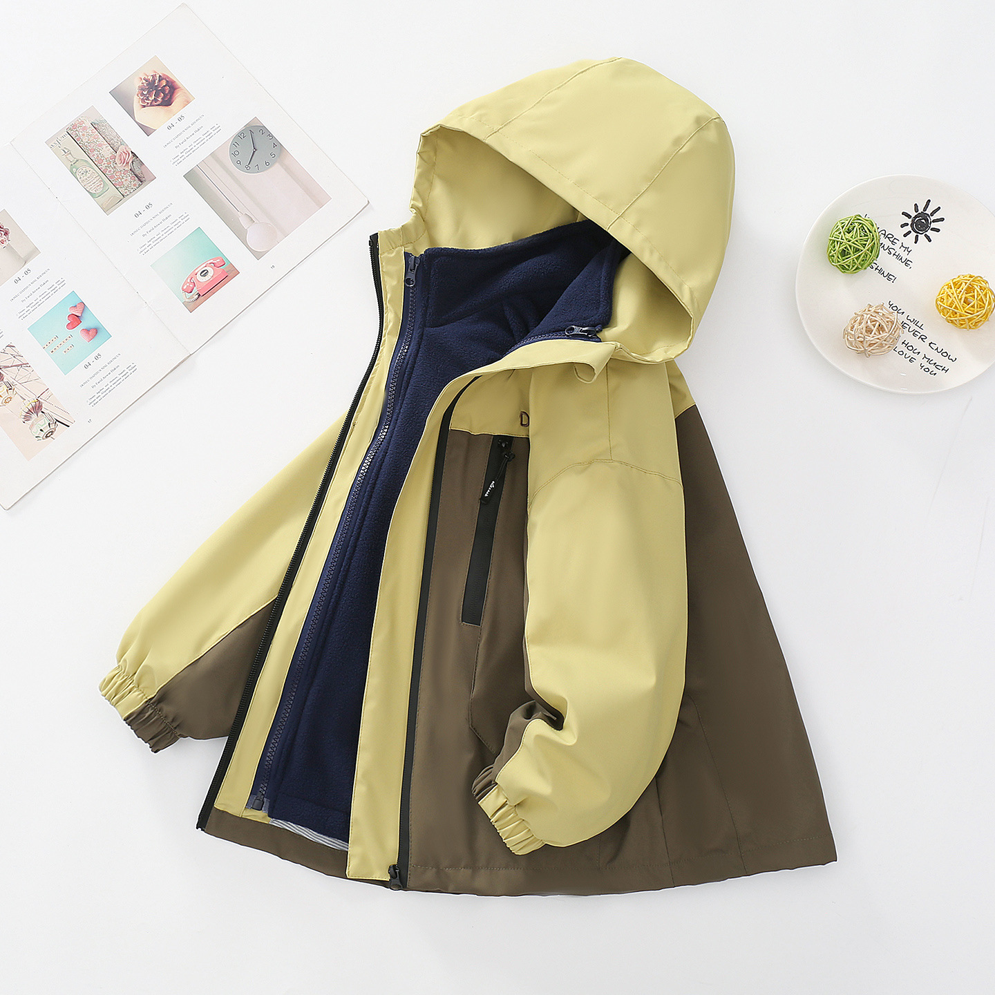 荣贵人鳥男童冲锋衣三合一可拆卸宽松加绒厚儿童装2025新款宝宝时