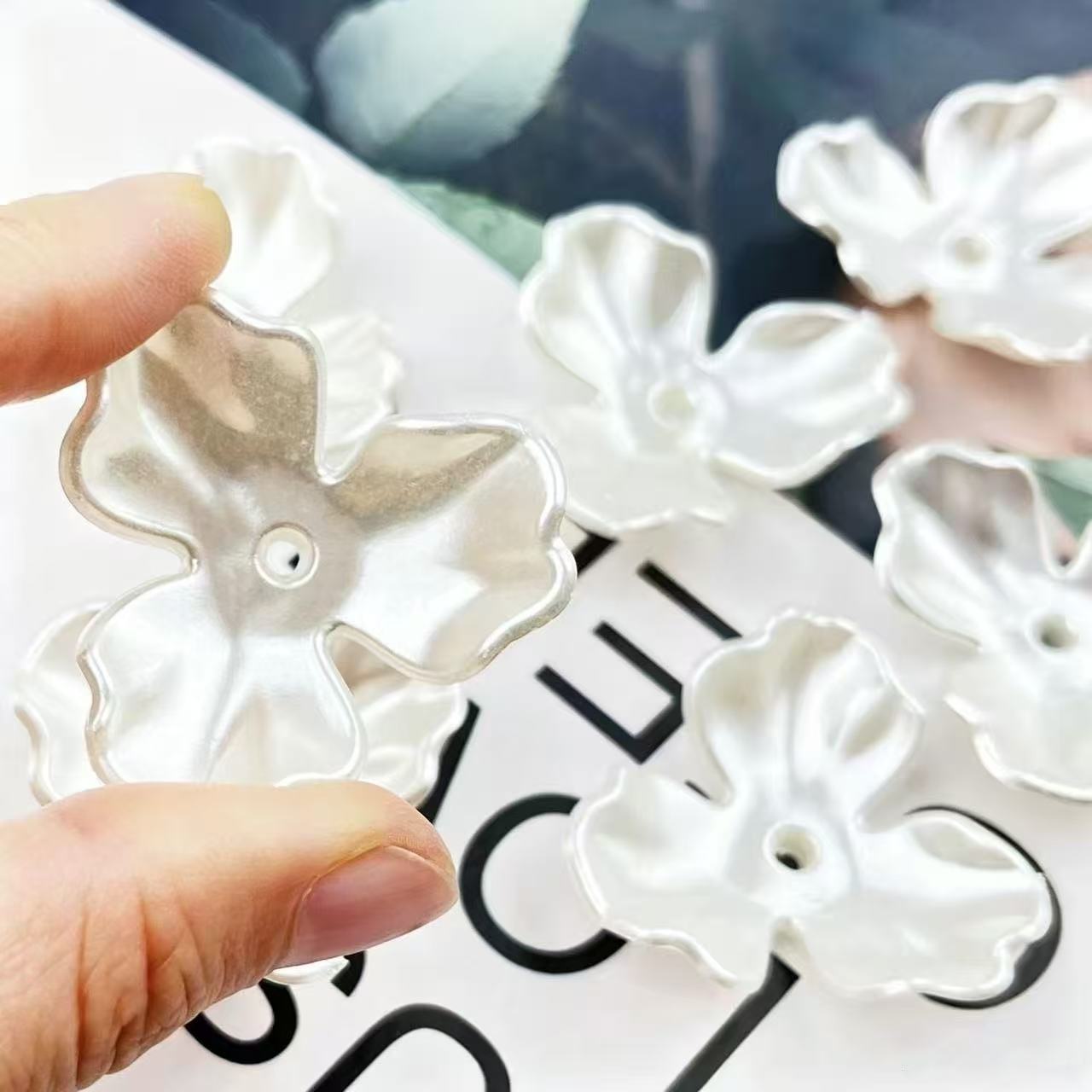玉兰花手工材料diy串珠三叶花瓣39MM抖音同款花片三叶花材料制作