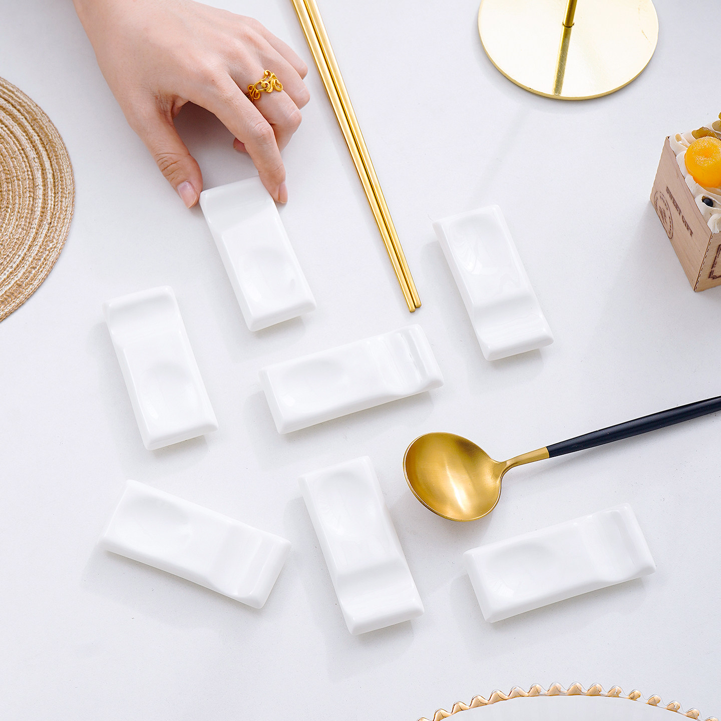 4个家用骨瓷筷勺架商用陶瓷筷枕