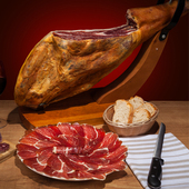 原装 橡木果喂养伊比利亚黑猪风干火腿 带骨后腿 进口餐厅食材