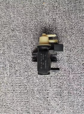 适用于奔驰270／274／177 压力转换器机油压力开关Ａ0101531328