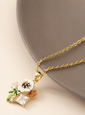 新款时尚轻奢珐琅滴油花朵项链女小众设计高级百搭锁骨链精致配饰