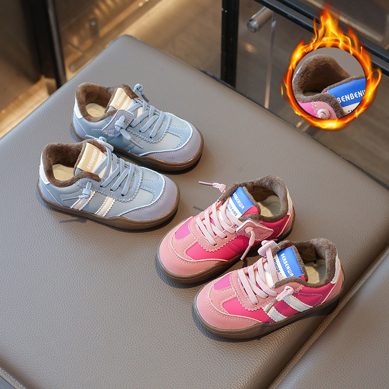 秋冬加绒运动鞋女童加厚德训鞋