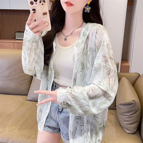 小个子冰丝中国风防晒衣女