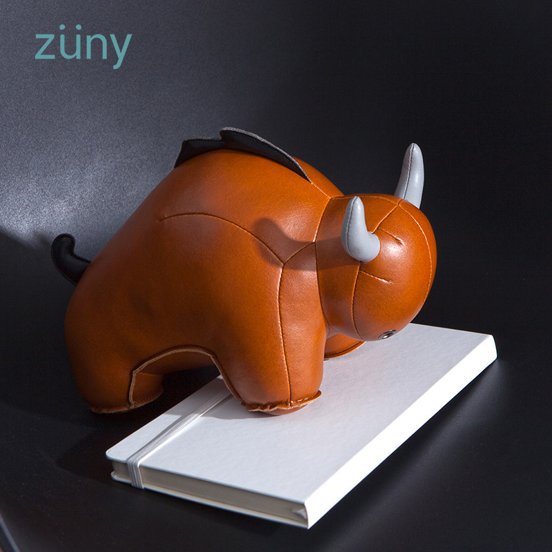 正品台湾Zuny书档手工皮革公牛造型桌面摆件创意动物送礼礼品礼物