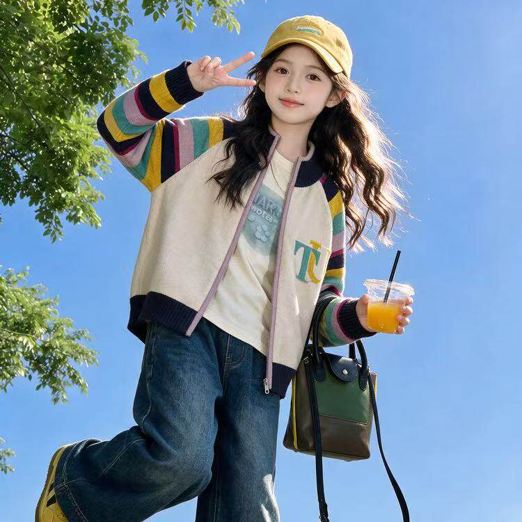 女童外套秋装2026新款儿童秋季针织衫棒球服女大童巨好看条纹开衫