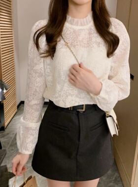 安璃 半高领甜美气质纹理打底蕾丝衫