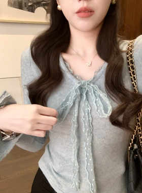 安璃 V领蕾丝绑带毛衣