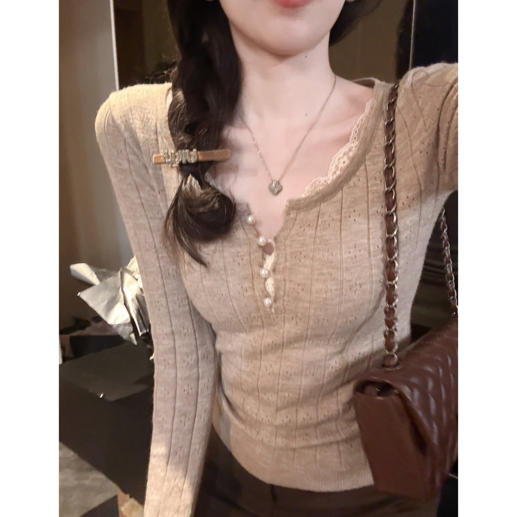 安璃 韩系朦胧月光U领假两件女长袖镂空设计感蕾丝拼接显瘦针织衫,女装/女士精品,毛针织衫,淘宝优惠券,粉丝福利购,淘宝优惠卷