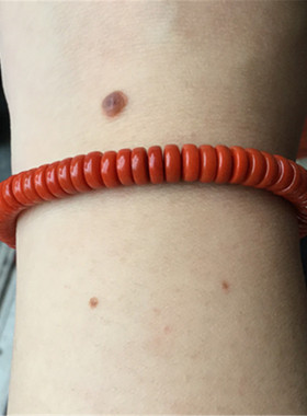 宝钰轩四川南红玛瑙满肉纯色柿子药片隔片手串