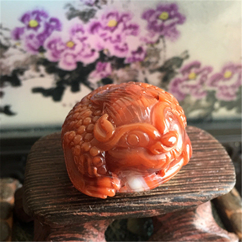 天然川料南红玛瑙三脚金蟾吊坠雕件 瑞兽雕刻挂饰项坠