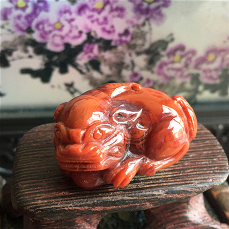 天然川料南红玛瑙貔貅吊坠雕件 柿子红瑞兽雕刻挂饰项坠