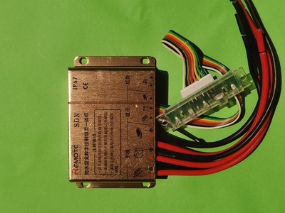 SDN太阳能路灯控制器12V升压30VLED灯头锂电池控制带指示灯板