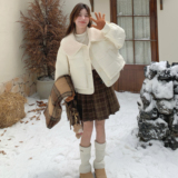 24夏新90绒羊羔毛拼接大翻领短款羽绒服外套170A-2258-P265-K388，女装羽绒服，浙宝170