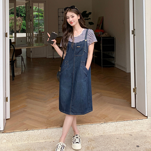 宽松休闲减龄牛仔背带连衣裙女夏2025新款网红炸街假裙子图片