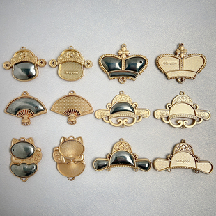 手工diy挂件底胚饰品配件宋锦贴布吊坠空托全新手作车挂带盖装饰