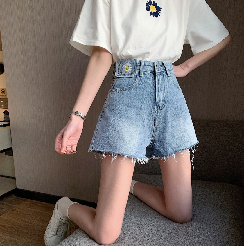 Real photo real price summer aging high waist thin loose Little Daisy Wide Leg Denim Shorts