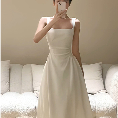 高级感赫本风白色吊带连衣裙女20