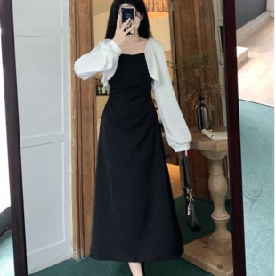 黑色吊带连衣裙子女夏季 收腰显瘦高级感气质赫本风小黑裙 2025新款