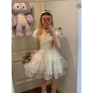 夏季新款森女系文艺复古清新甜美学生三层纱裙摆少女蓬蓬裙连衣裙