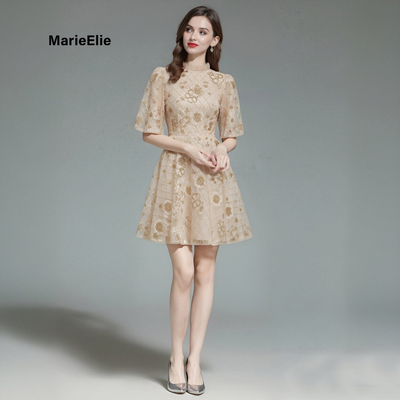 法式蕾丝刺绣收腰减龄连衣裙