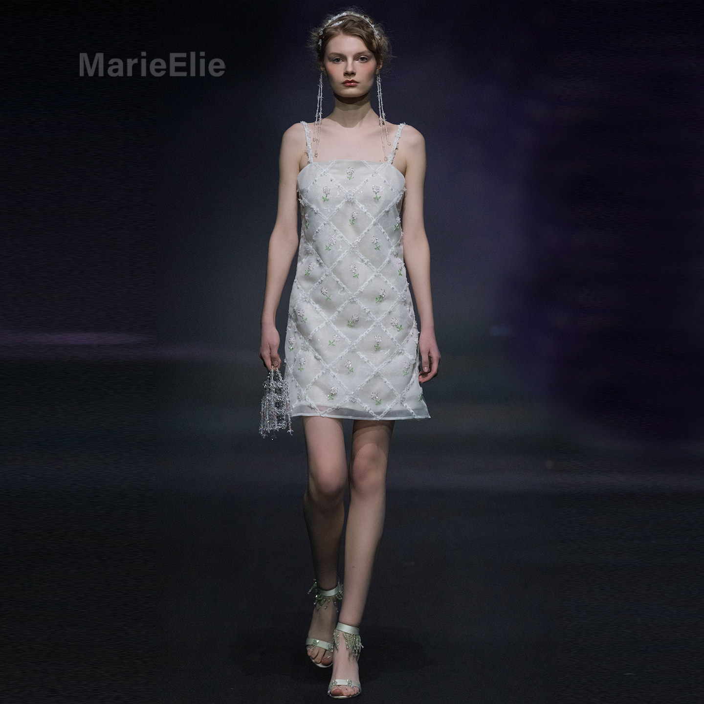 Marie Elie法式浪漫风蕾丝吊带连衣裙女刺绣收腰显瘦高级感礼服裙