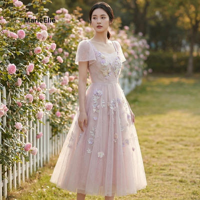 法式仙女风蕾丝刺绣连衣裙