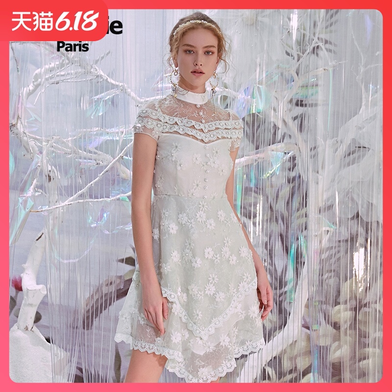 Marie Elie2019夏季新款 静夏苹莲花边连衣裙E2922M78861