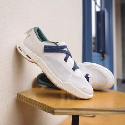 代购ON昂跑男女跑步鞋Cloudnova Moon赞达亚同款易穿脱休闲运动鞋