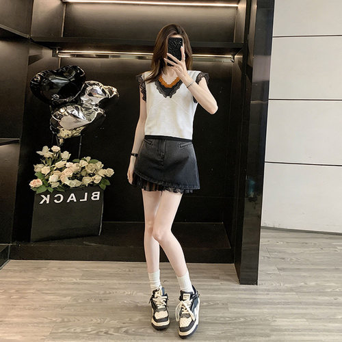小个子时尚穿搭时休闲套装女夏季新款洋气减龄蕾丝背心短裙两件套