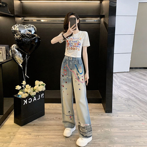 夏季女装感盐系穿搭一整套活泼减龄甜辣妹轻熟炸街两件套