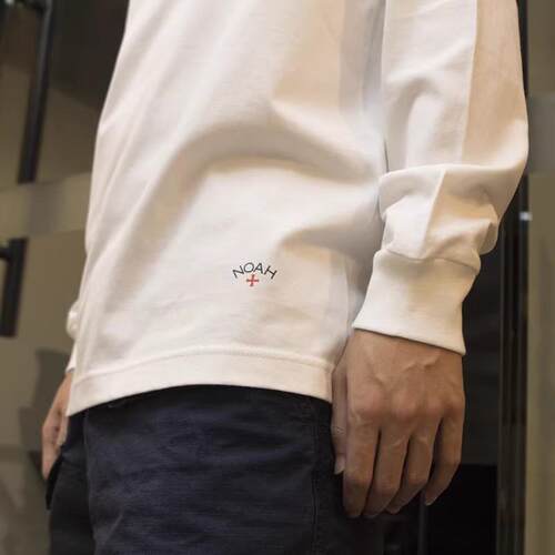 十字小标长袖青春流行男女同款