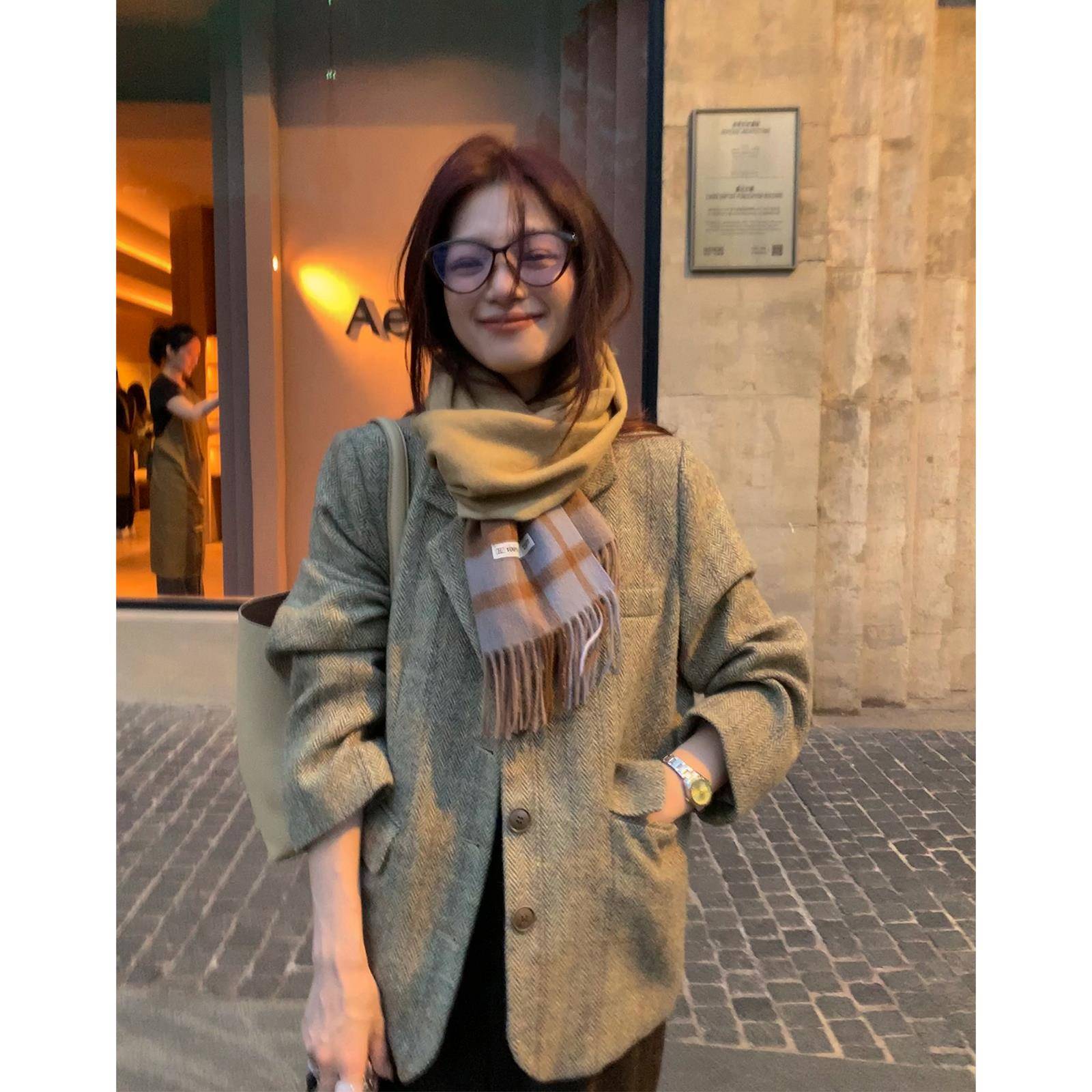 西西里安 韩版复古人字纹暗格呢含羊毛廓形厚西装外套女小个子