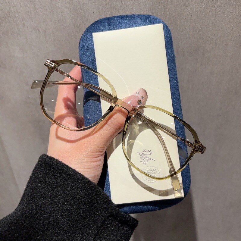 31244超轻近视眼镜框女可配有度数冷茶色素颜大框圆脸显瘦眼镜框