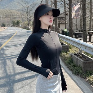 英国DHWA新品防晒衣女夏季薄款防紫外线修身显瘦瑜伽服外套冰丝20