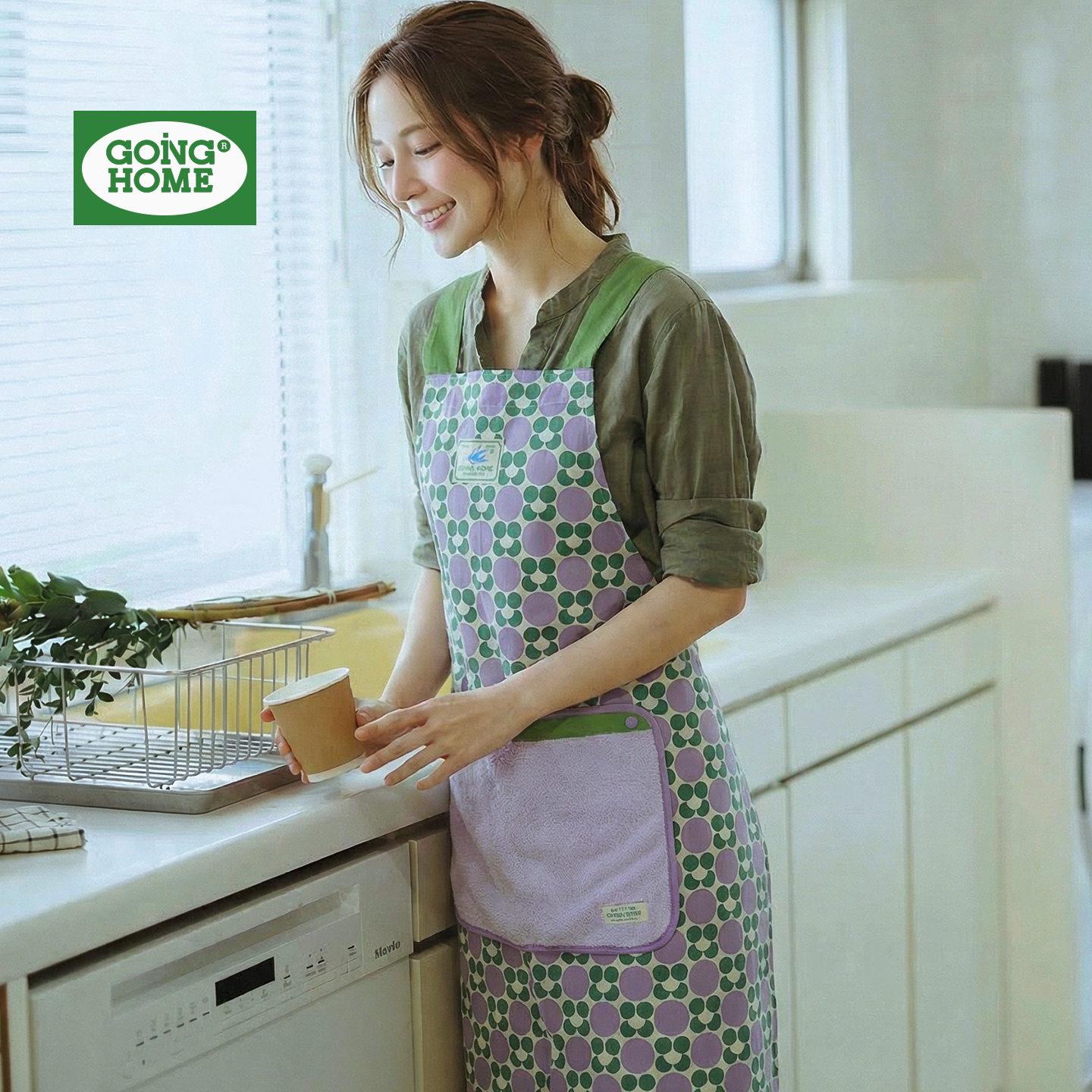 围裙家用厨房可擦手洗衣做家务后背交叉背带免系带防泼水围衣新款