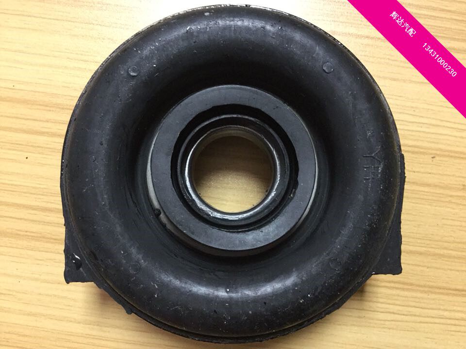 东风郑州日产P27锐骐皮卡D22汽车配件四驱传动轴吊胶过桥轴承吊架