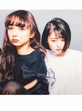 日本贵牌纯元 fallin 镂空袖子可脱卸网纱大蝴蝶结 短款小衫卫衣