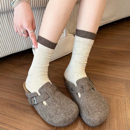 miu系棕色竖条袜子女春秋季纯棉