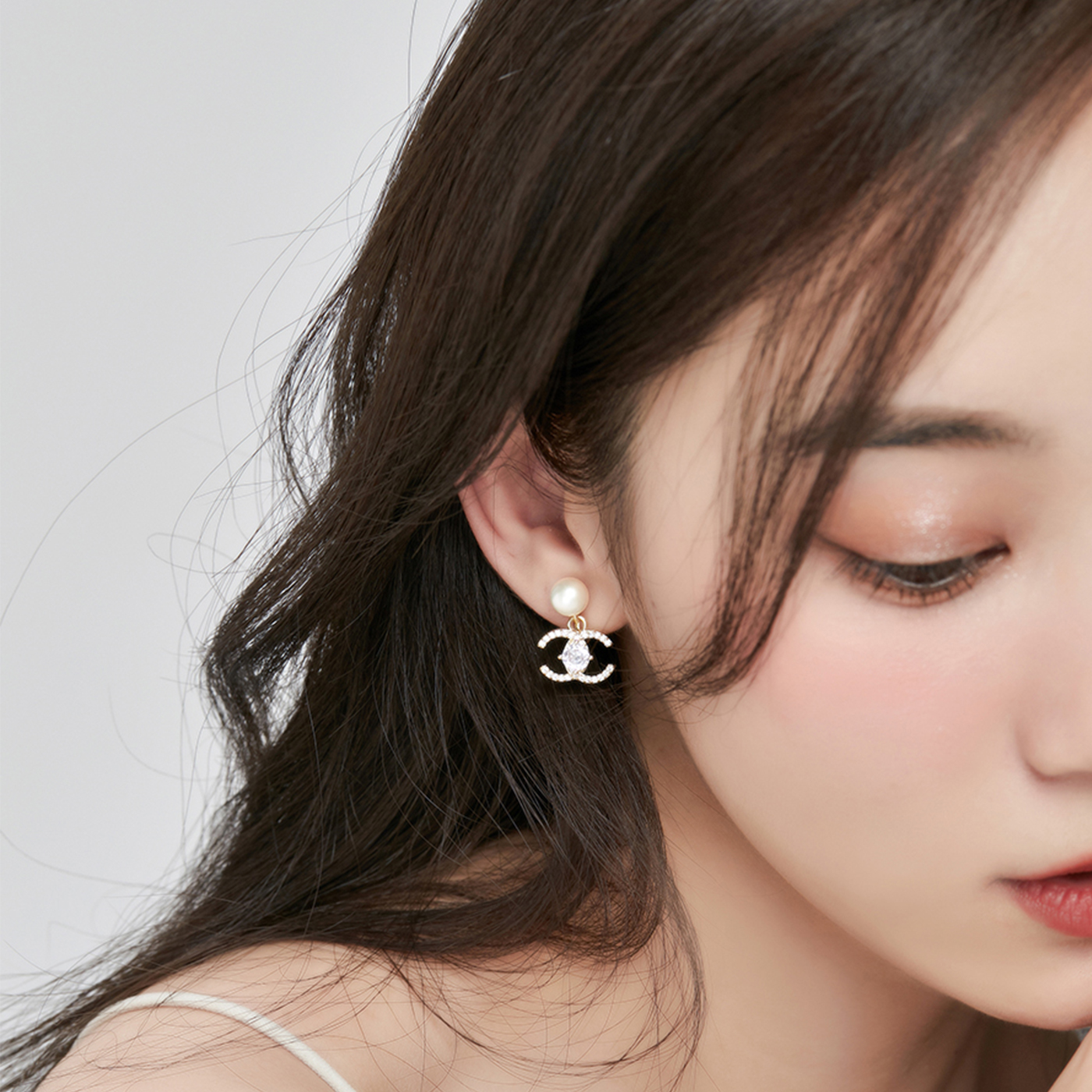 小香风经典锆石淡水珍珠百搭耳饰