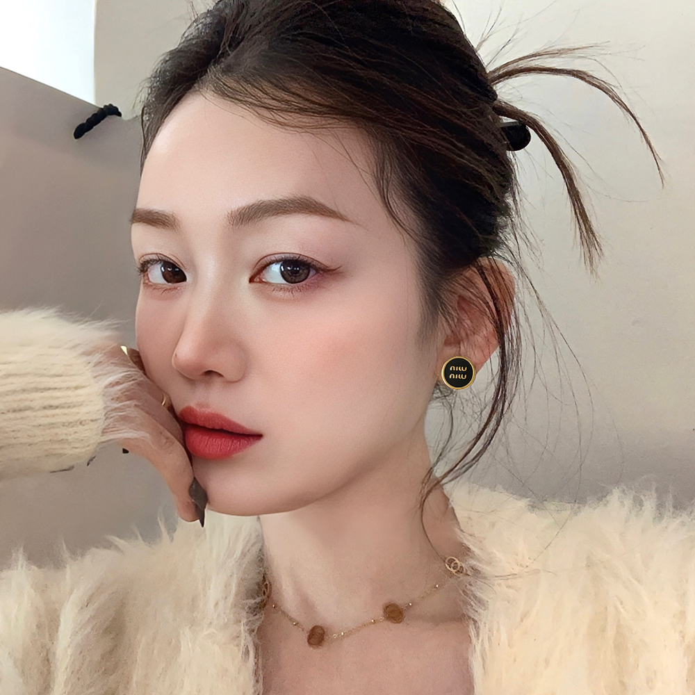 巴黎【设计师】M字母金色耳钉女小众黑色圆形耳环高级感气质耳饰
