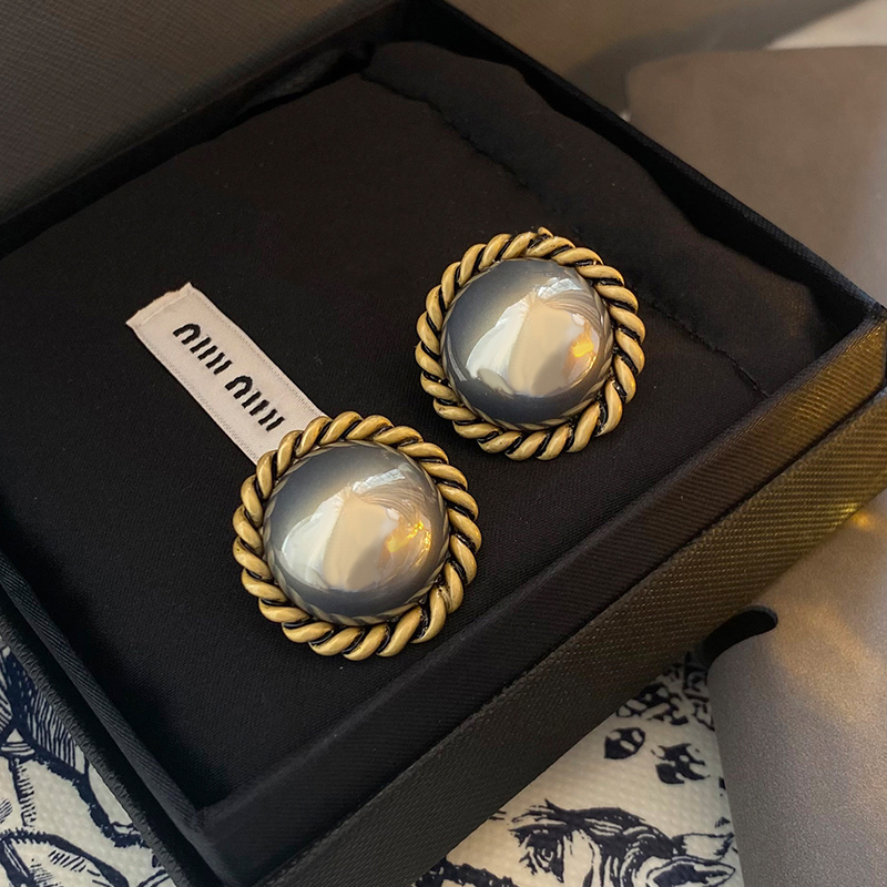 港风复古大珍珠耳钉夸张