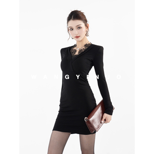 显瘦休闲百搭时尚 MD依诺 2025冬季 情怀 轻奢拼接加绒连衣裙 法式