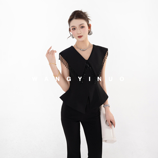 设计感气质法式 2026夏季 轻奢百搭黑色显瘦上衣 萤火水晶 MD依诺