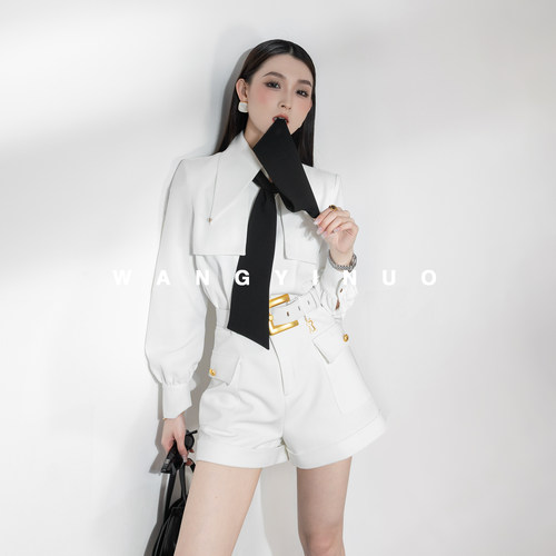 MD依诺【一见倾心】2026春季设计感气质时尚百搭长袖休闲衬衫上衣