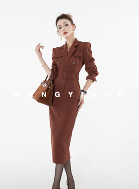 MD·依诺【韵光年华】2025秋季新款气质长袖休闲收腰时尚连衣裙